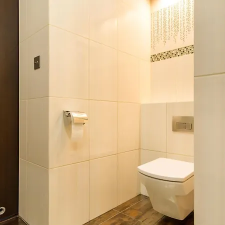 Апартаменты Main Square Prestige By Staymoovers *